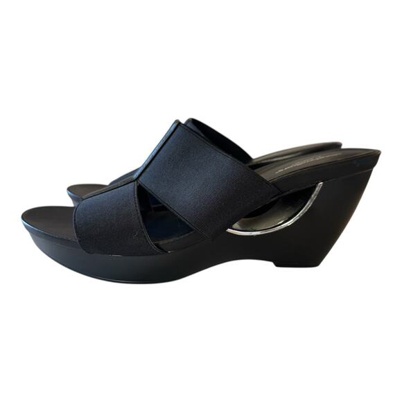 cloudwalkers Shoes - Cloud Walkers by Avenue Black Slip on Open Round Toe Wedge Size 10 Women's